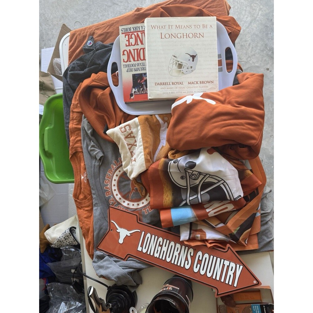 Texas Longhorns UT NCAA Lot 20 Items Cups Flags Snowball Books Sign Tray Lamp